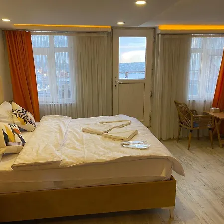 Aparthotel Aura Apart Hotel&suites