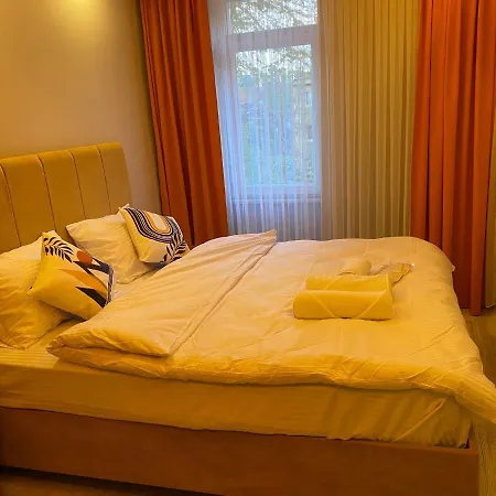 Aparthotel Aura Apart Hotel&suites *