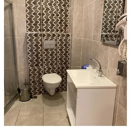 Aura Apart Hotel&suites *