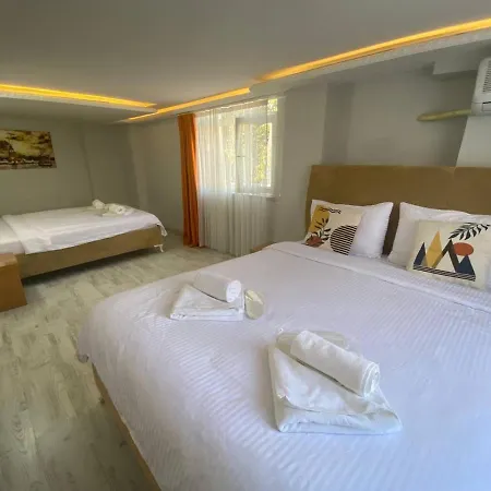Aparthotel Aura Apart Hotel&suites