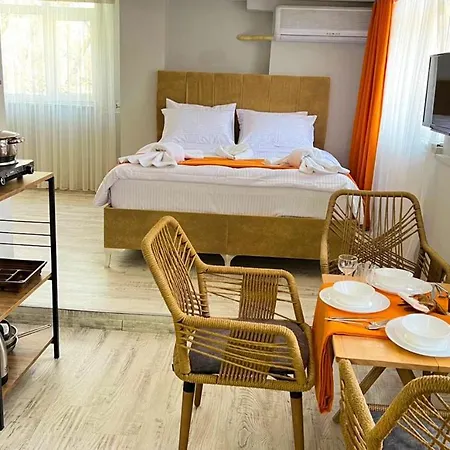 Aura Apart Hotel&suites Lägenhetshotell